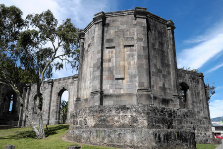 Ruinas de la Parroquia de Santiago Apostol
