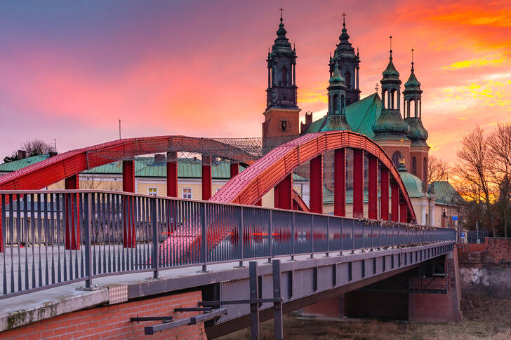 Bridge over the river Tsibina