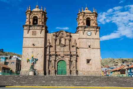 Catedral Basílica de Puno