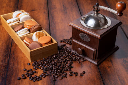 Coffee grinder and French macarons