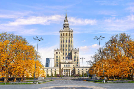 Palais de la culture et de la science à Varsovie