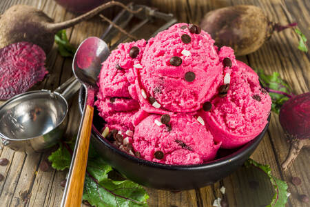 Beetroot ice cream