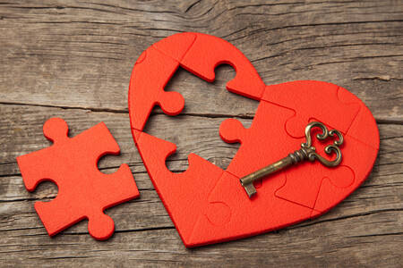 Red heart puzzle and key