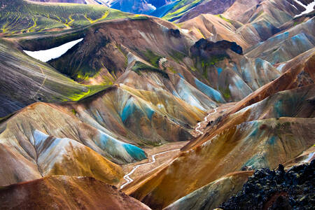 Regenbogenberge in Island