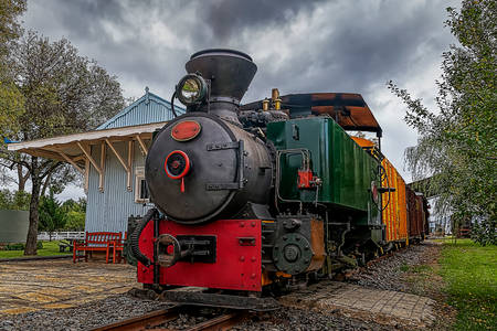 Eski buharlı lokomotif