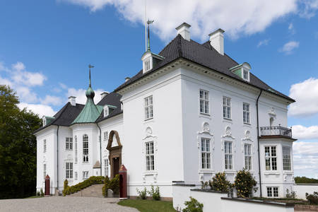 Marselisborg Sarayı