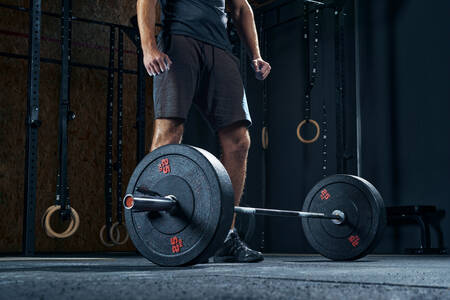 Штанга для силових тренувань