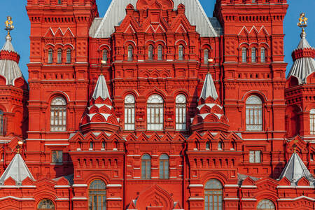 Фасада на Държавния исторически музей в Москва