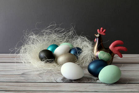 Hnízdo s velikonočními vejci