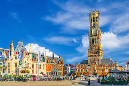 Plaza en la ciudad de Brujas