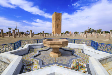 Vue sur la tour Hassan à Rabat