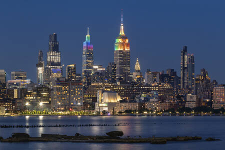 New York'ta Midtown Manhattan'ın akşam manzarası