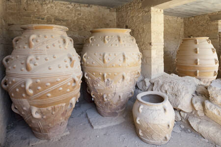Knossos Sarayı'ndan sürahiler