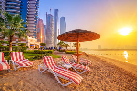 Пляж в Дубае