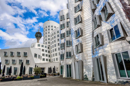 Nový colný úrad v Dusseldorfe
