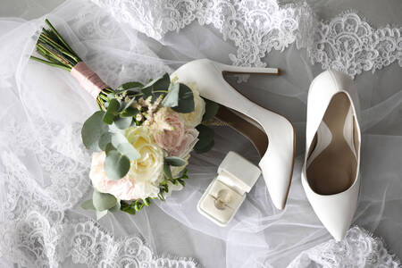 Wedding bouquet, shoes and rings