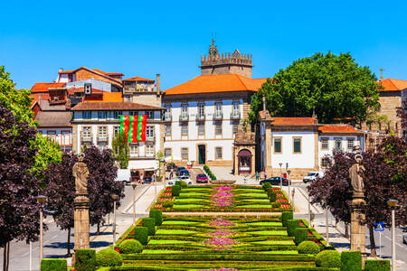 Praça central de Guimarães
