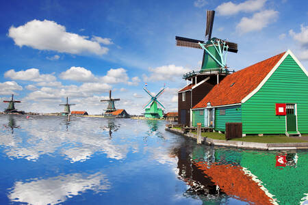 Голландские ветряные мельницы
