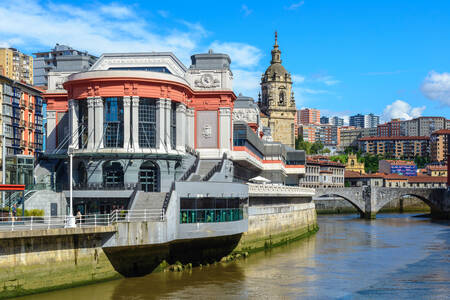 Mercado La Ribera em Bilbao